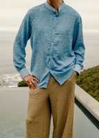 CAMISA CELESTE MAO COSTERA