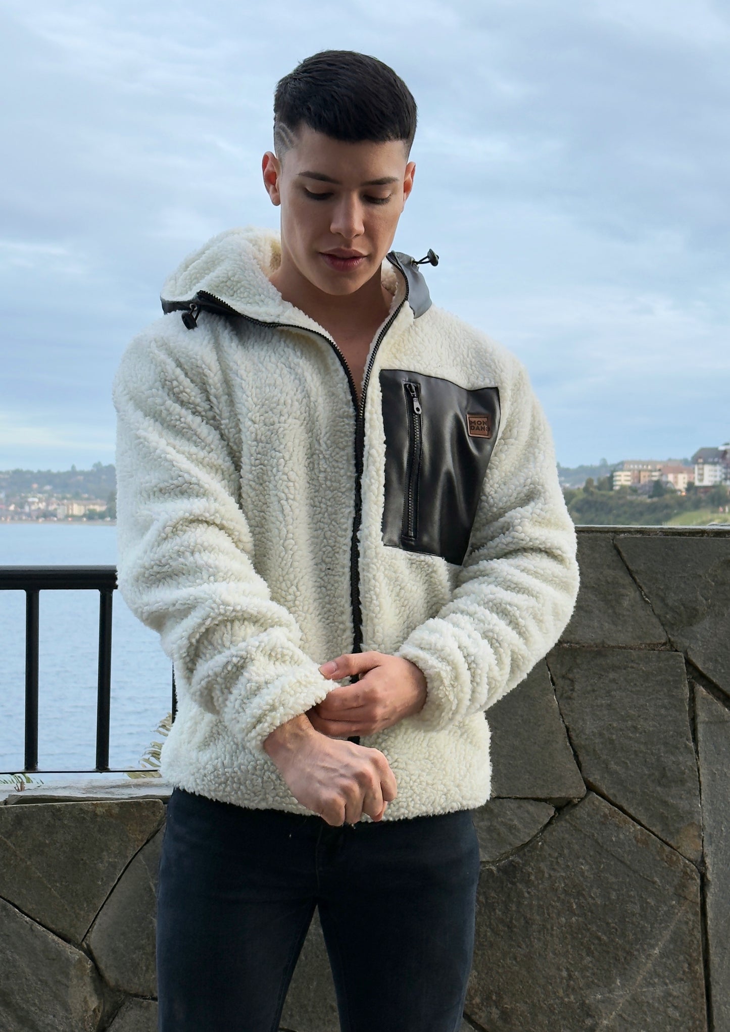 CHIPORRO WHITE BLACK