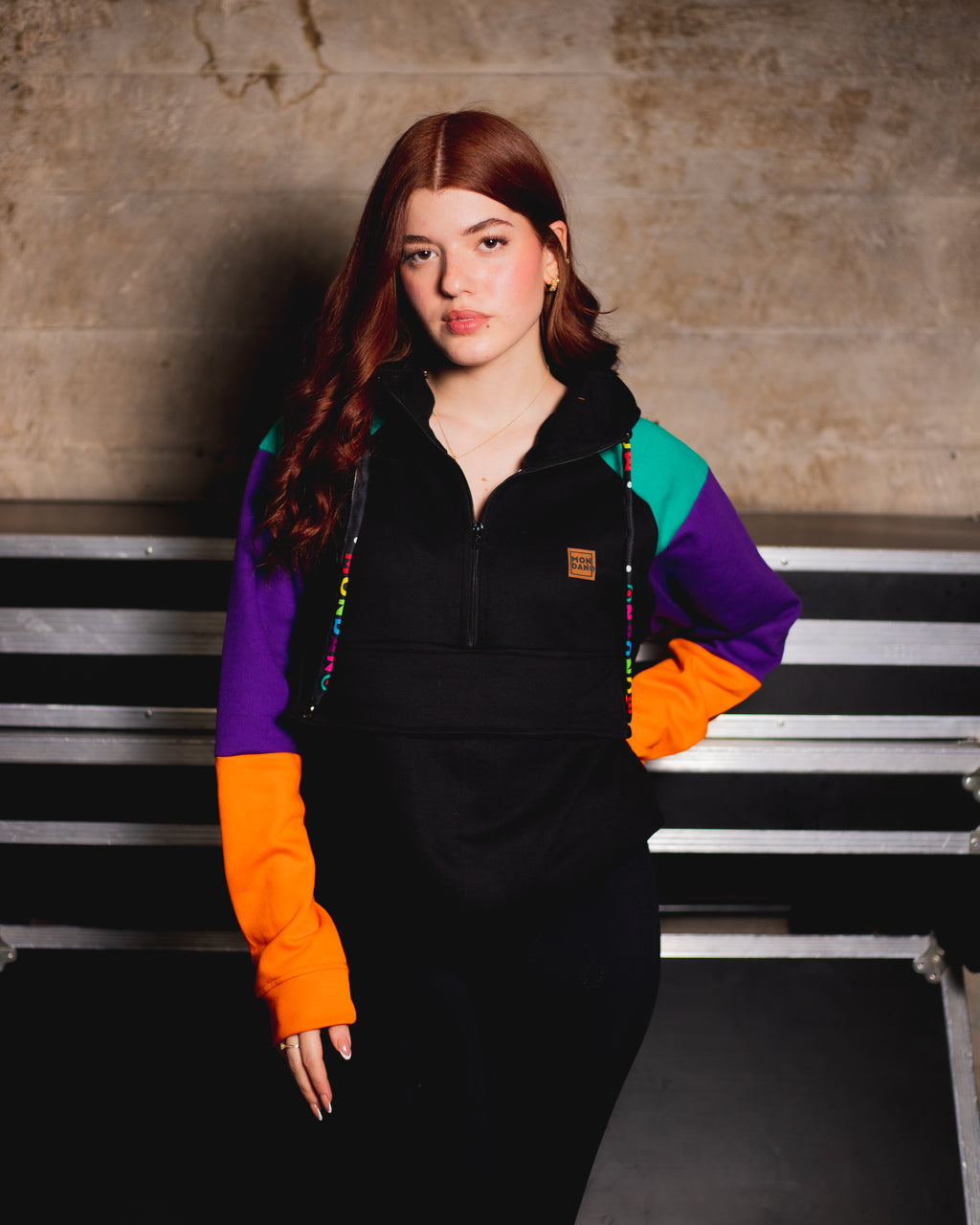 POLERON BLACK COLORS