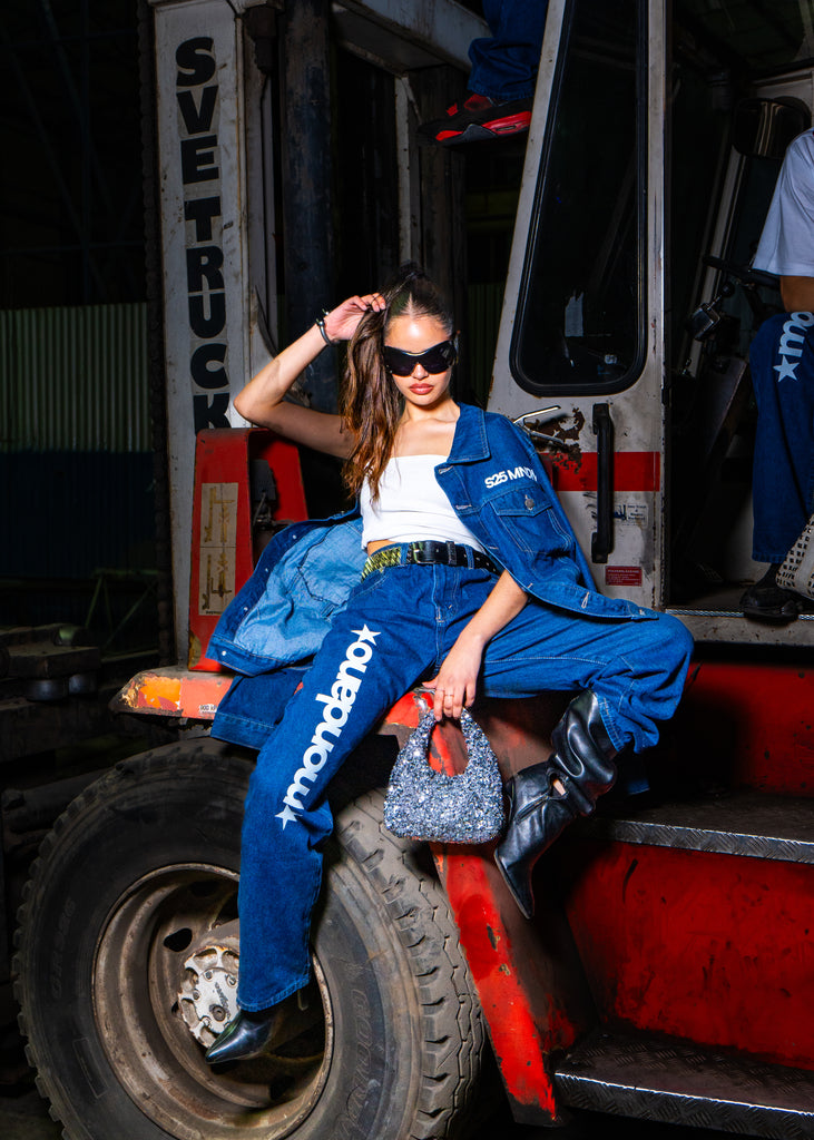 Straight Jeans